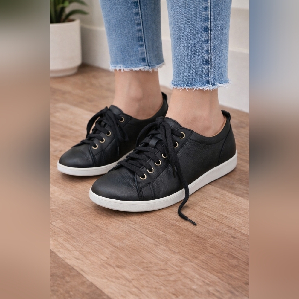 Vionic Winny Black Leather Lace-Up Sneakers - Picture 1 of 8